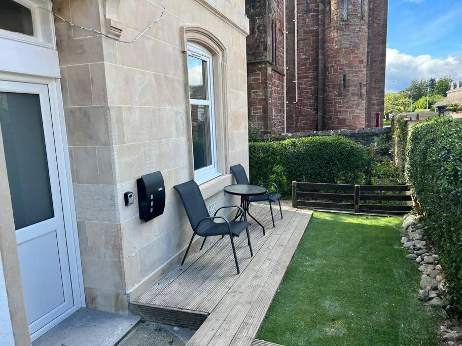 Number 79, Cosy Central Helensburgh 1 Bedroom, Ground Floor Pet Friendly, Garden ภายนอก รูปภาพ